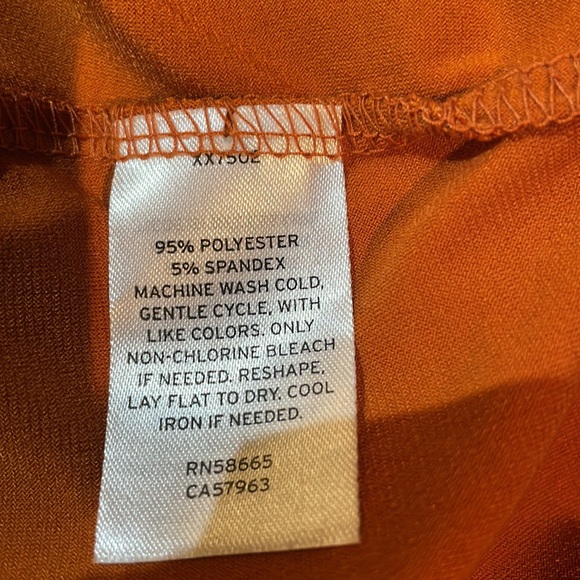 🌟5 for $25🌟 Open Edit Crop Tank in Rust Ember - Picture 5 of 5